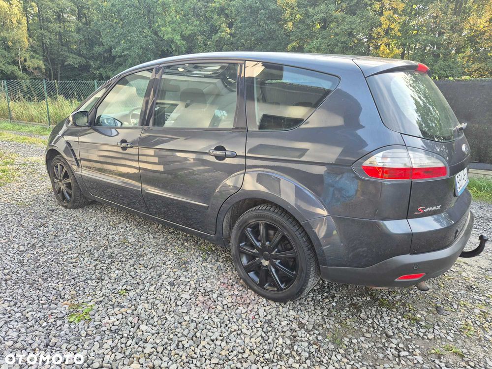 Ford S-Max - 6