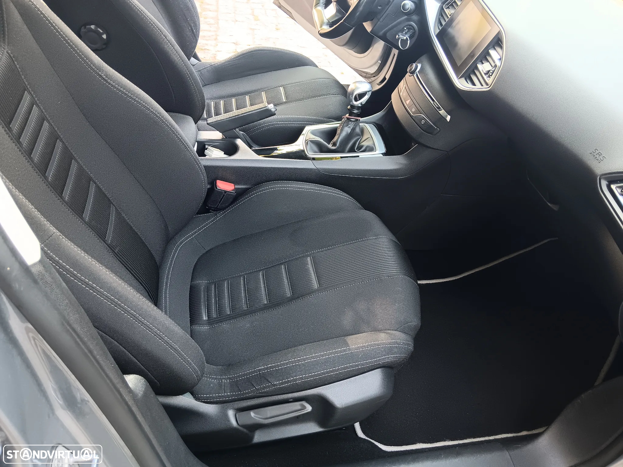 Peugeot 308 SW 1.6 BlueHDi Allure - 12