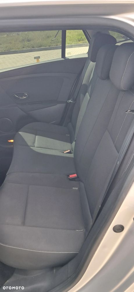 Renault Megane 1.5 dCi Dynamique EDC - 21