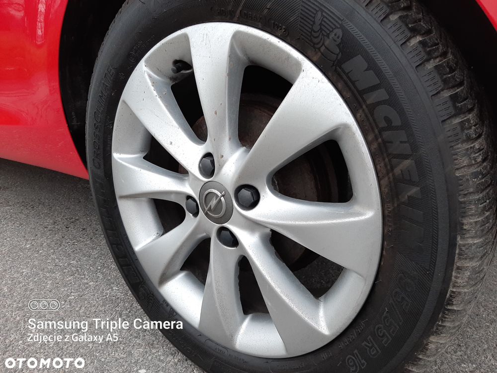 Opel Corsa 1.4 16V Active - 28