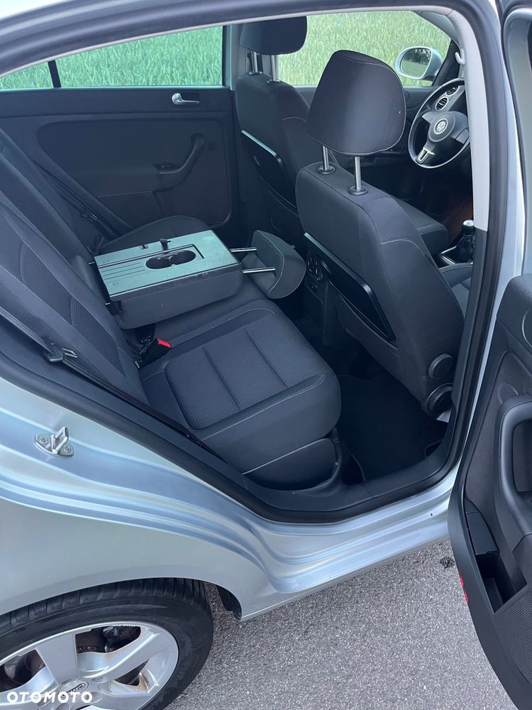 Volkswagen Golf Plus - 14