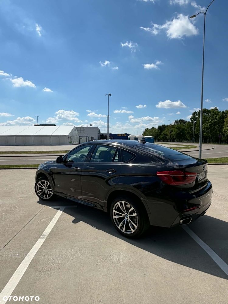 BMW X6 xDrive40d - 9
