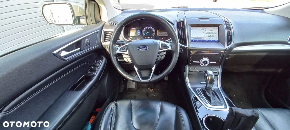Ford Edge - 31