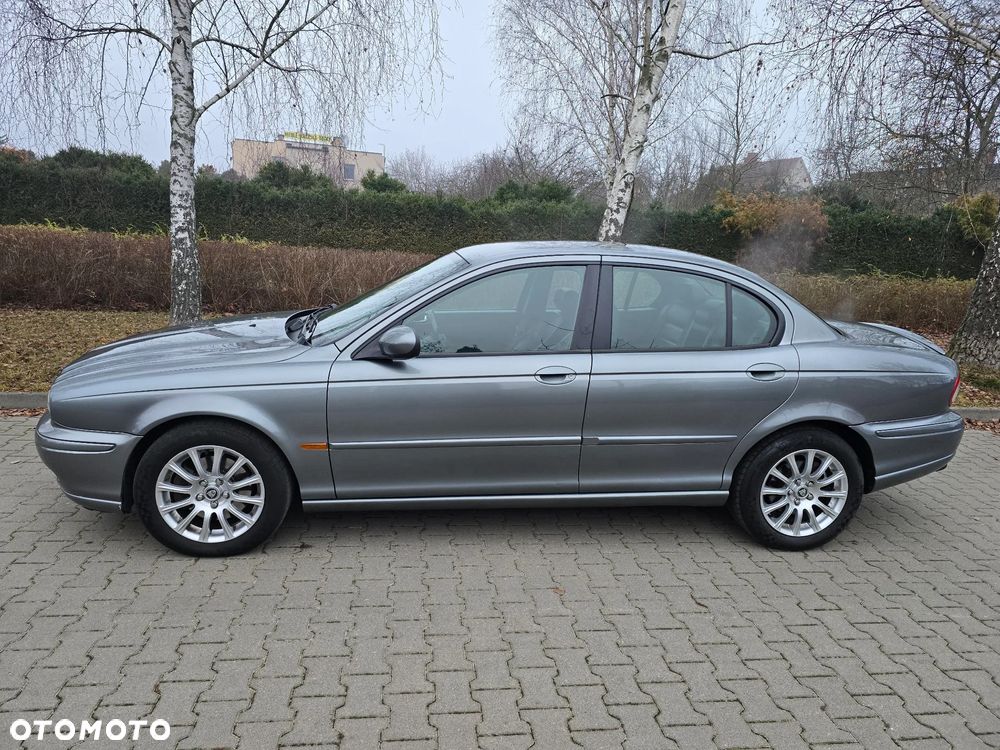 Jaguar X-Type 3.0 V6 4x4 Sport - 3