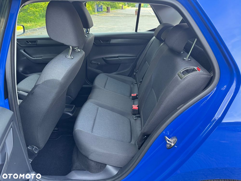 Skoda Fabia 1.0 MPI Soleil - 19