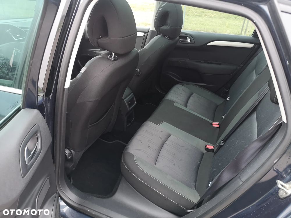 Citroën C4 VTi 120 Business Class - 24