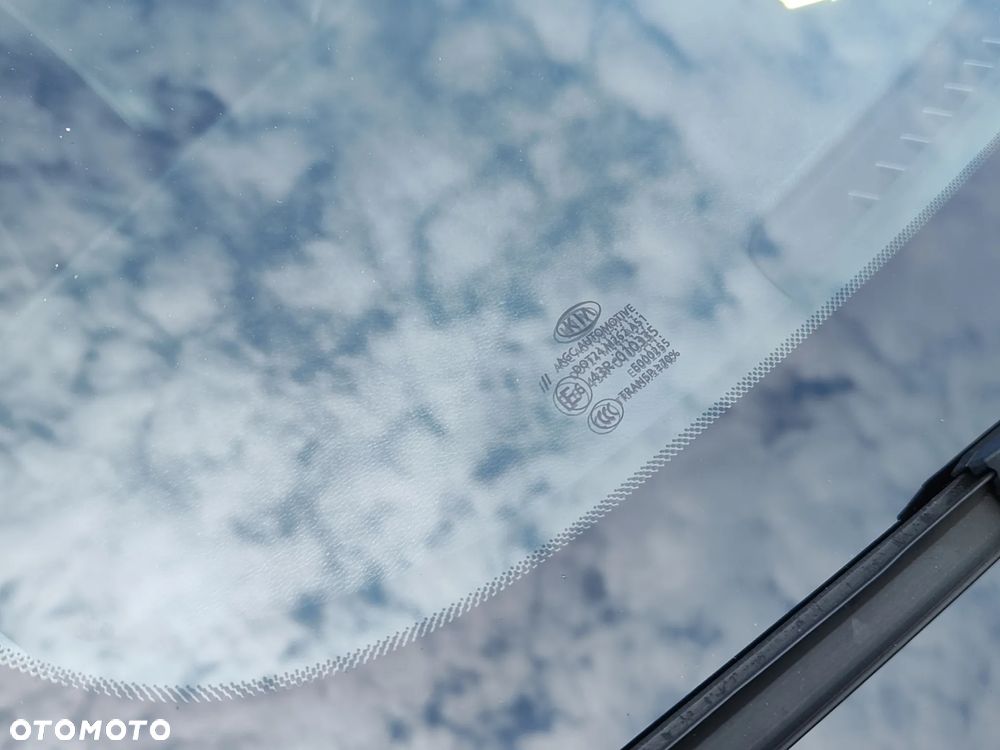 Kia Sportage 2.0 CRDI AWD Eco-Dynamics+ (48V M-H) PLATINUM - 6