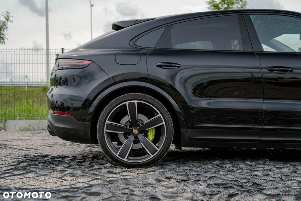 Porsche Cayenne - 8