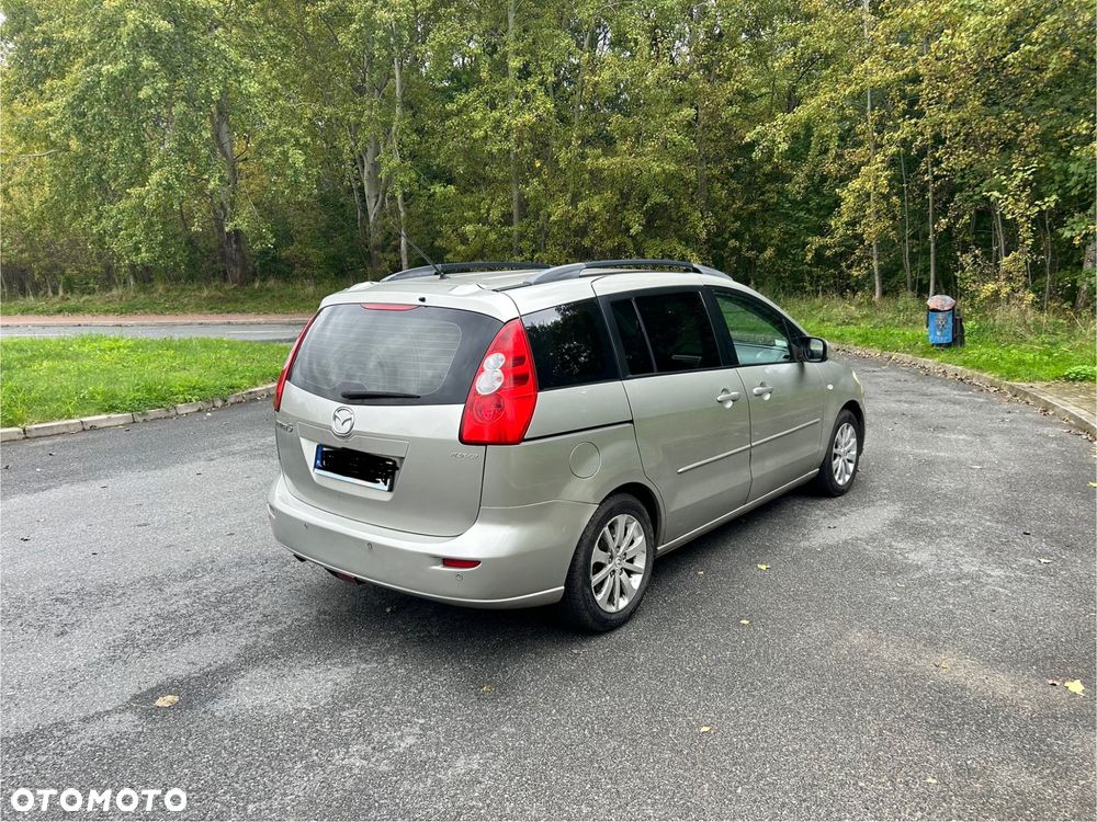 Mazda 5 - 6