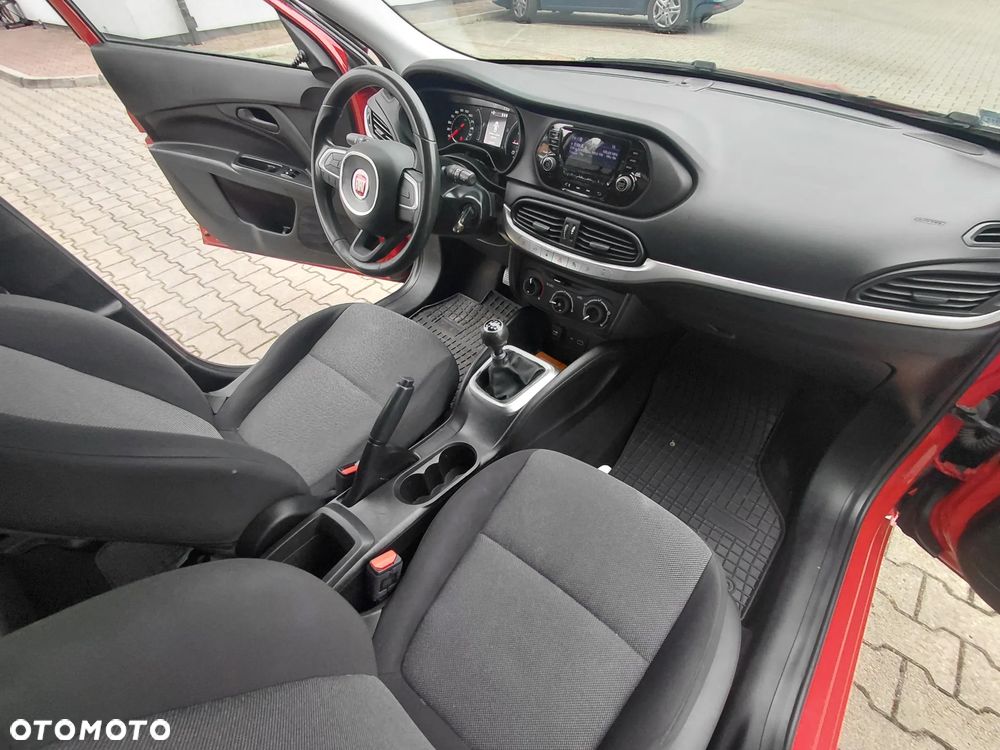 Fiat Tipo 1.4 16v Easy - 12