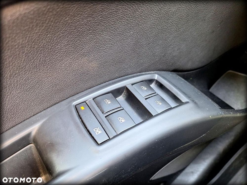 Opel Meriva 1.4 T Cosmo - 22