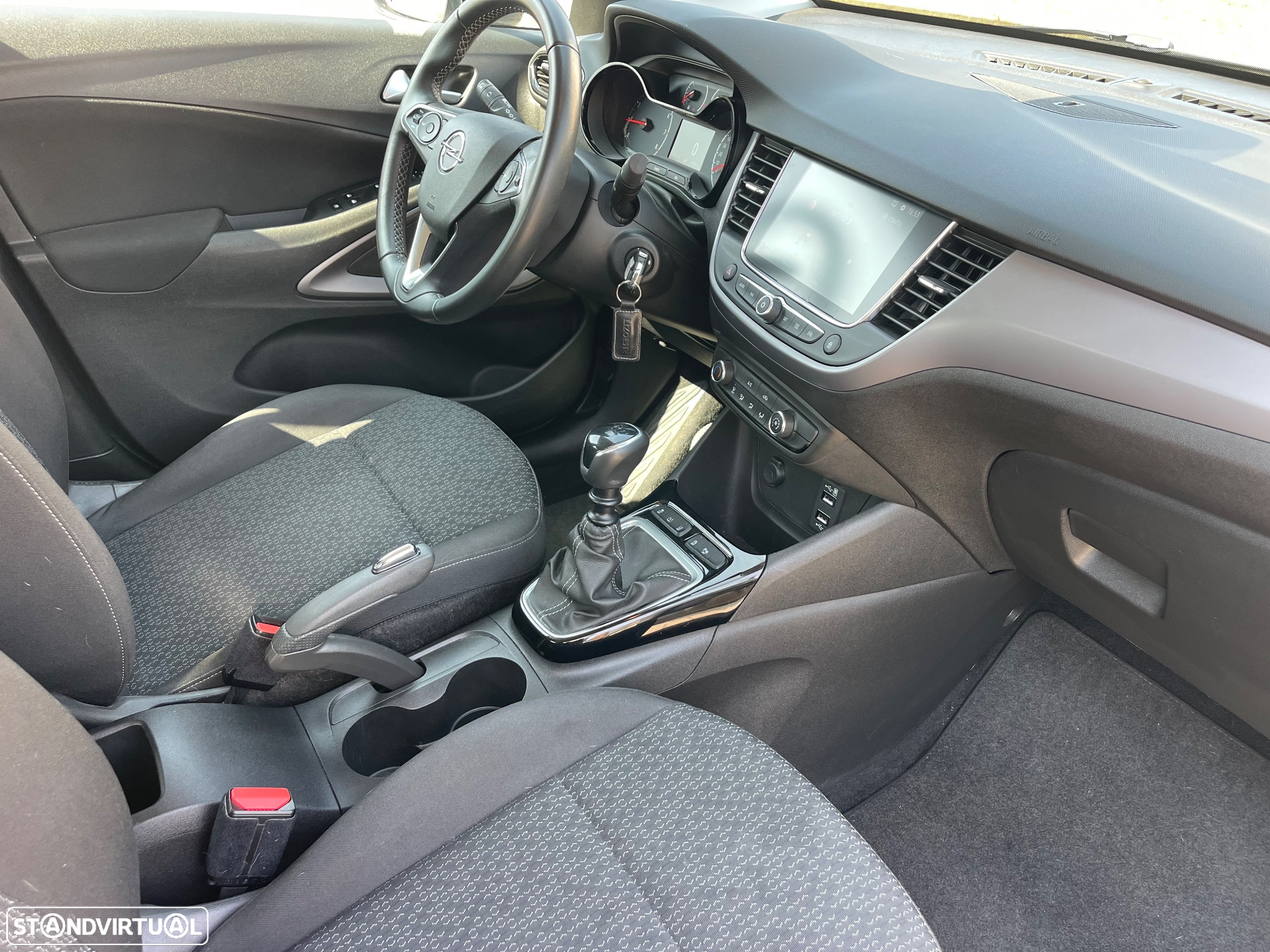 Opel Crossland X 1.2 T Edition J17 - 10