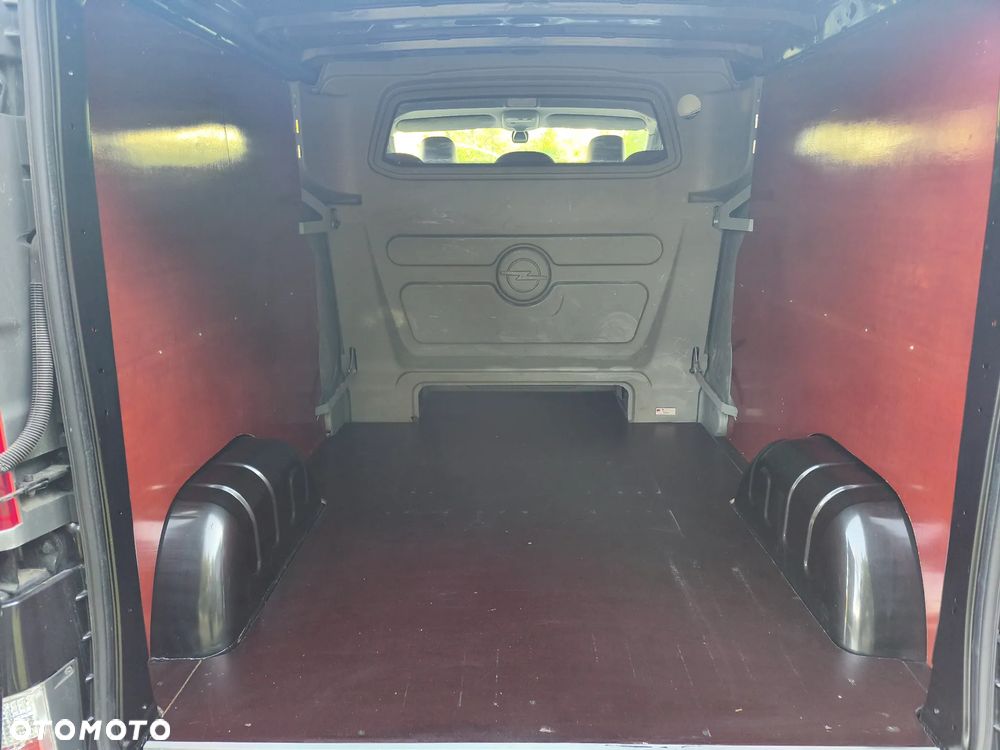 Opel VIVARO - 33