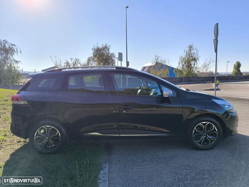 Renault Clio - 9