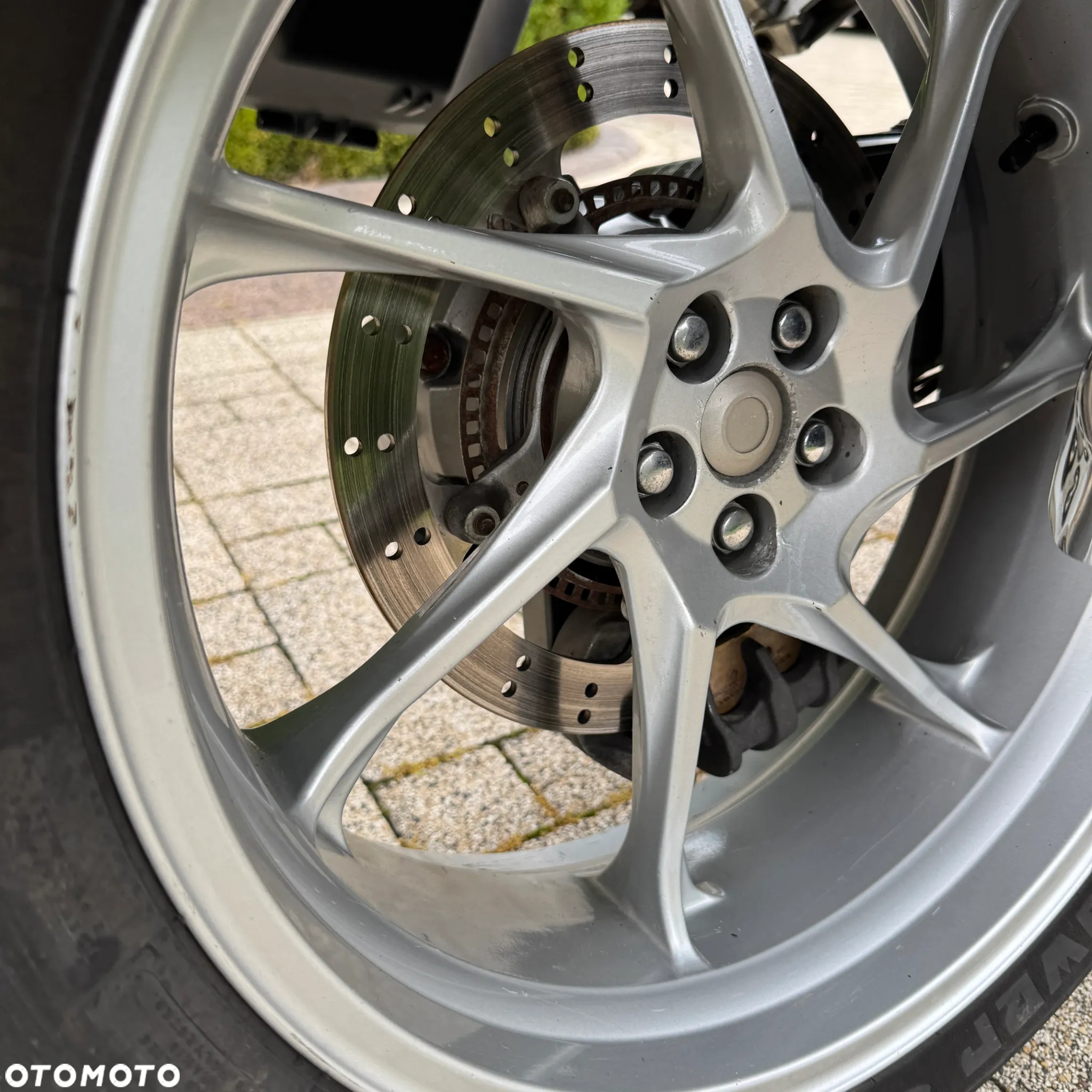 Honda VFR - 15