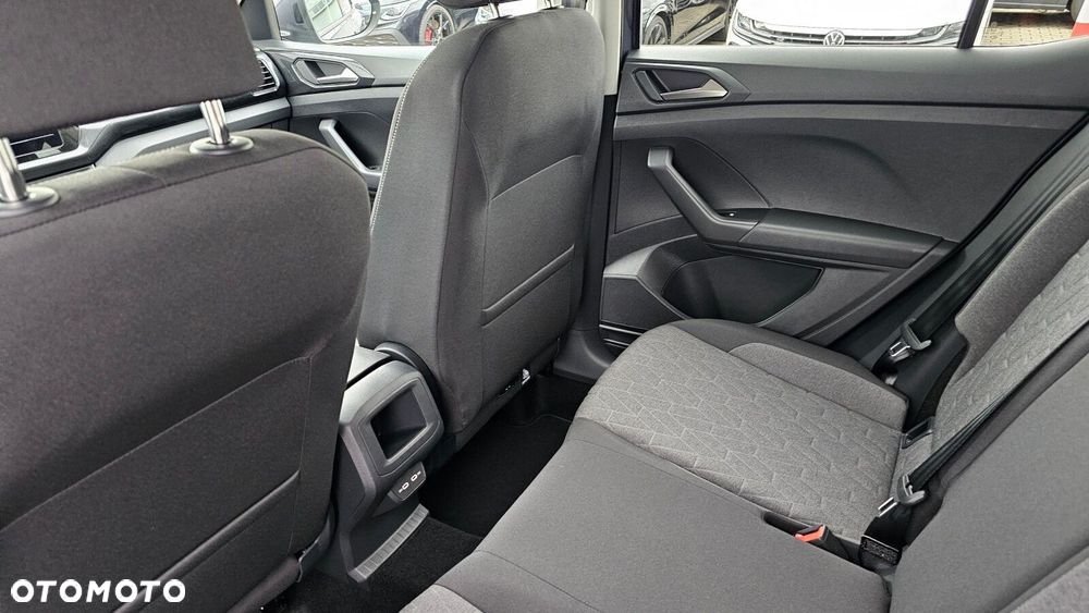 Volkswagen T-Cross - 35