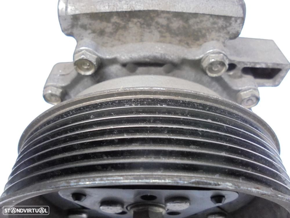 COMPRESSOR AR CONDICIONADO RENAULT CLIO II 2007 -8200819568 - 2
