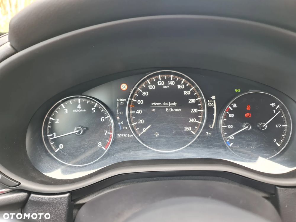 Mazda CX-30 2.0 mHEV Hikari 2WD - 26