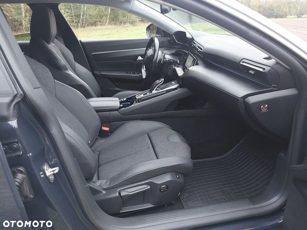 Peugeot 508 BlueHDi 160 EAT8 Allure - 28