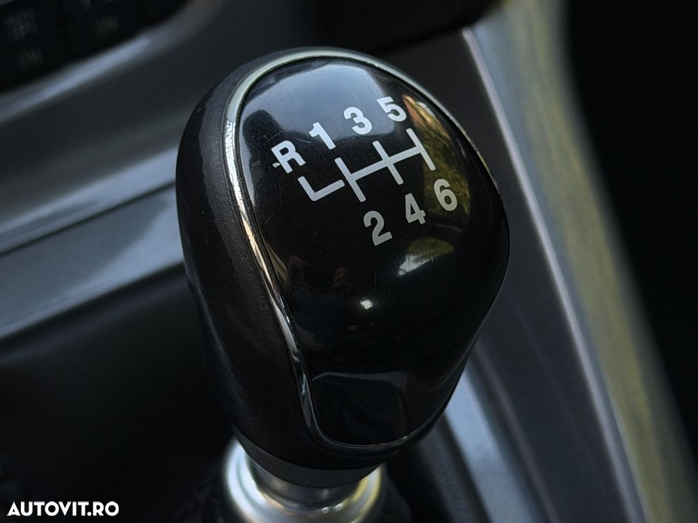 Ford Focus 1.6 TDCI DPF Trend - 25