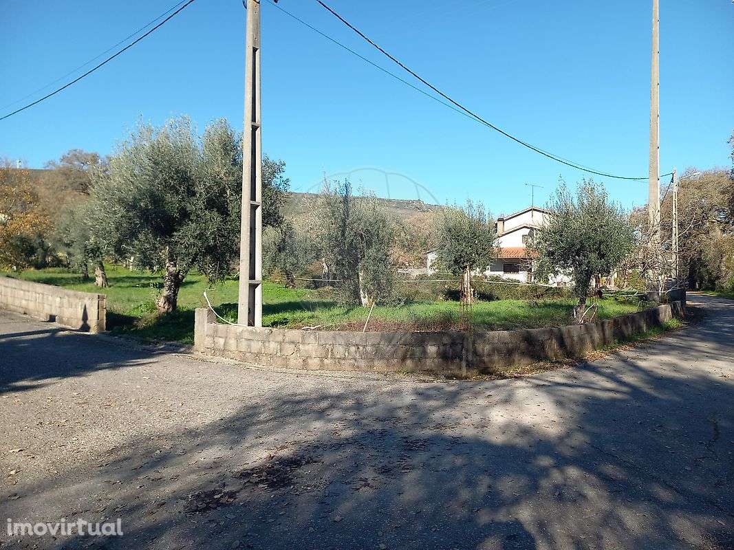 Terreno  para venda - Grande imagem: 2/5