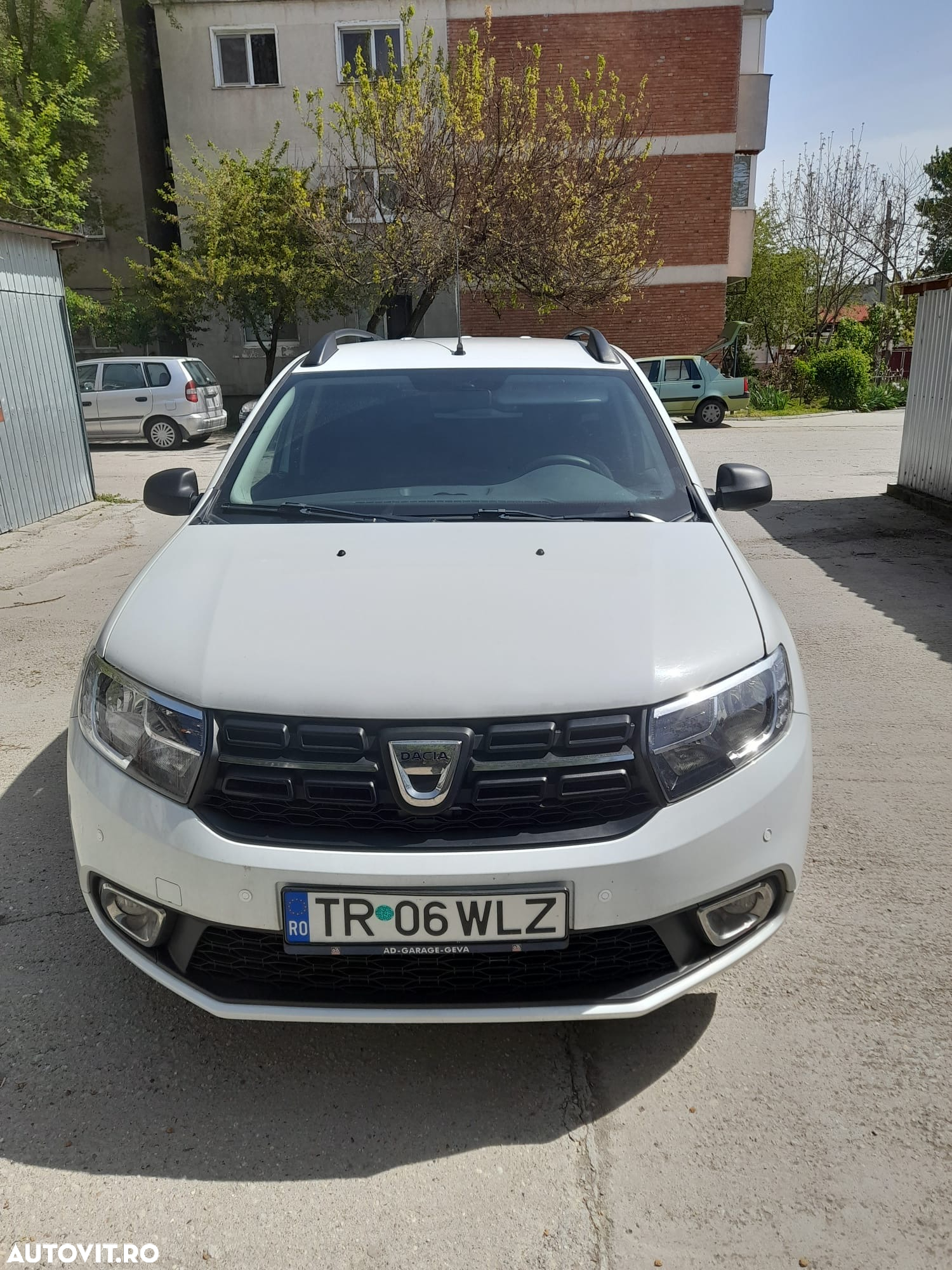 Dacia Logan MCV 1.0 SCe Ambiance - 17