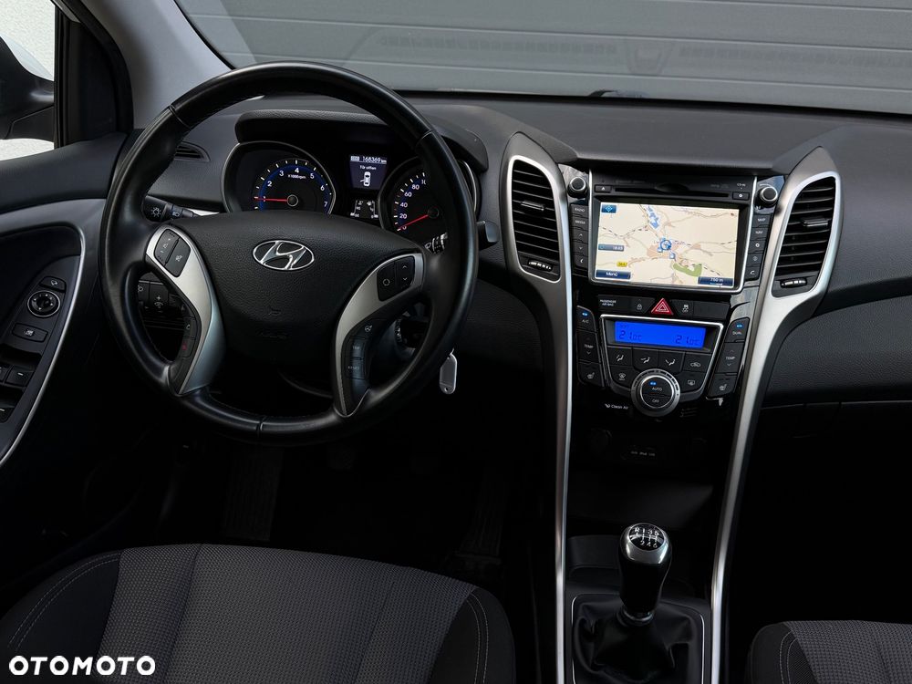 Hyundai i30 1.6 GDI BlueDrive Classic - 11