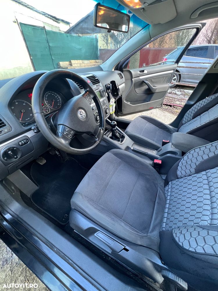 Volkswagen Jetta 1.9 TDI Comfortline - 8
