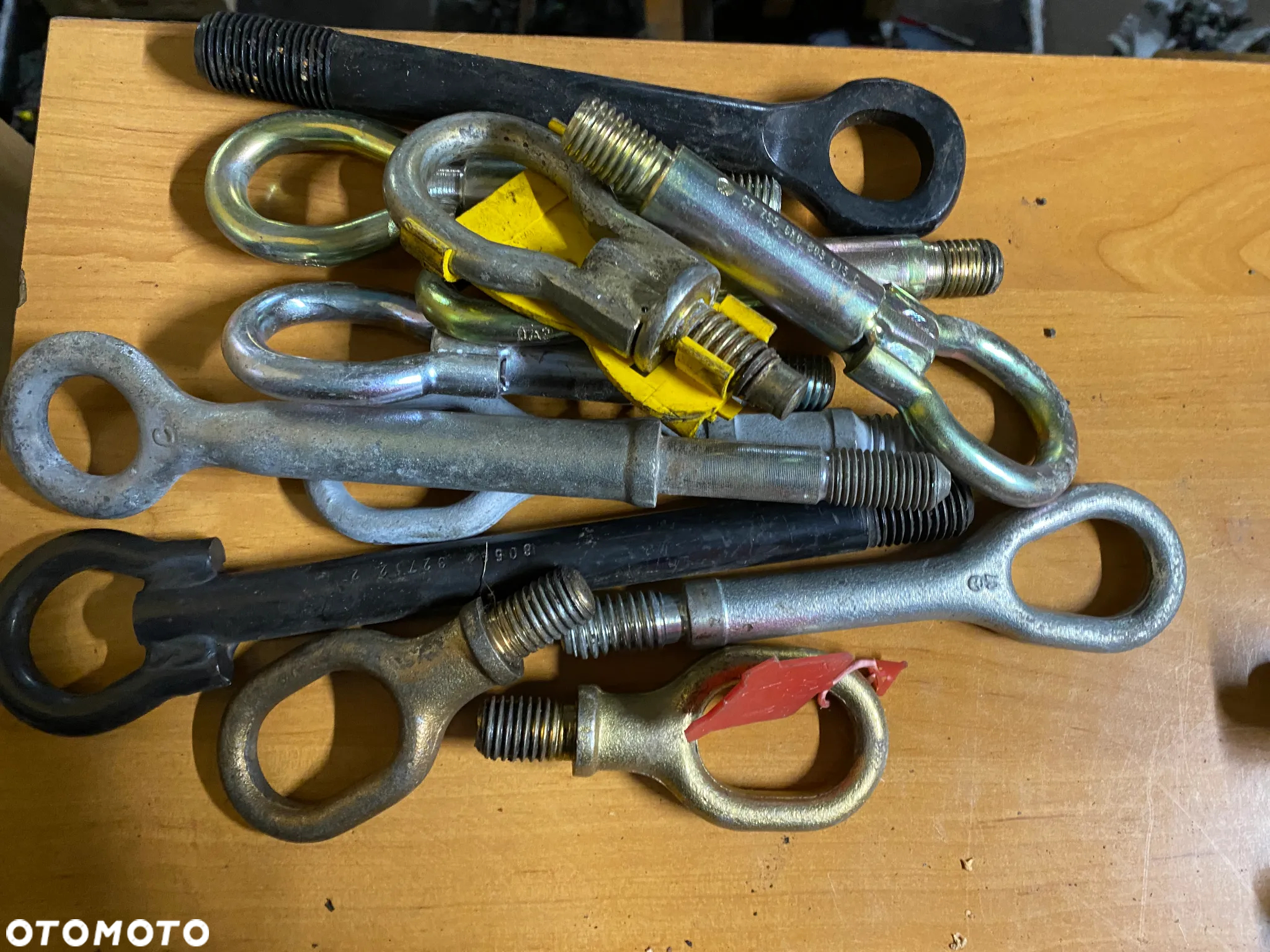 KLUCZ DO KÓŁ HAK HOLOWNICZY UCHO VW MERCEDES BMW OPEL FORD ITP. - 2