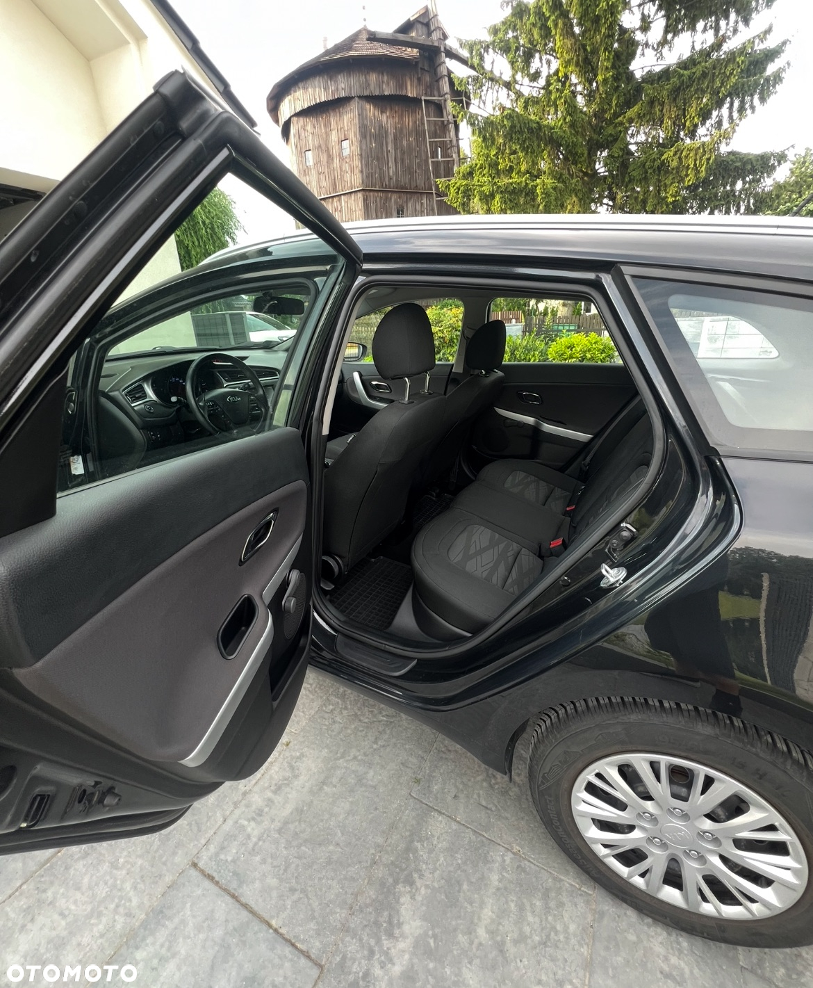 Kia Ceed Cee'd 1.6 GDI L - 8