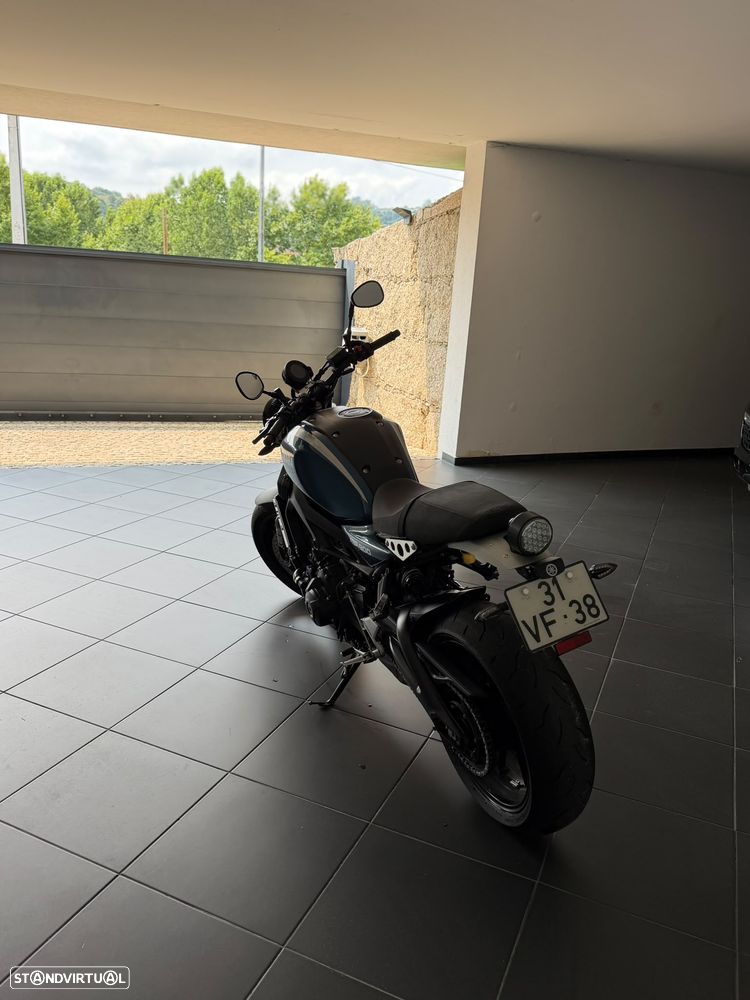 Yamaha XSR 900 - 2
