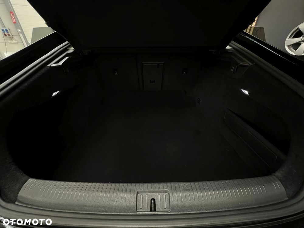 Volkswagen Arteon 2.0 TDI Elegance DSG - 35