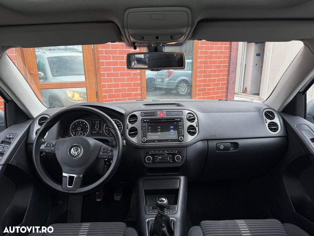 Volkswagen Tiguan - 5
