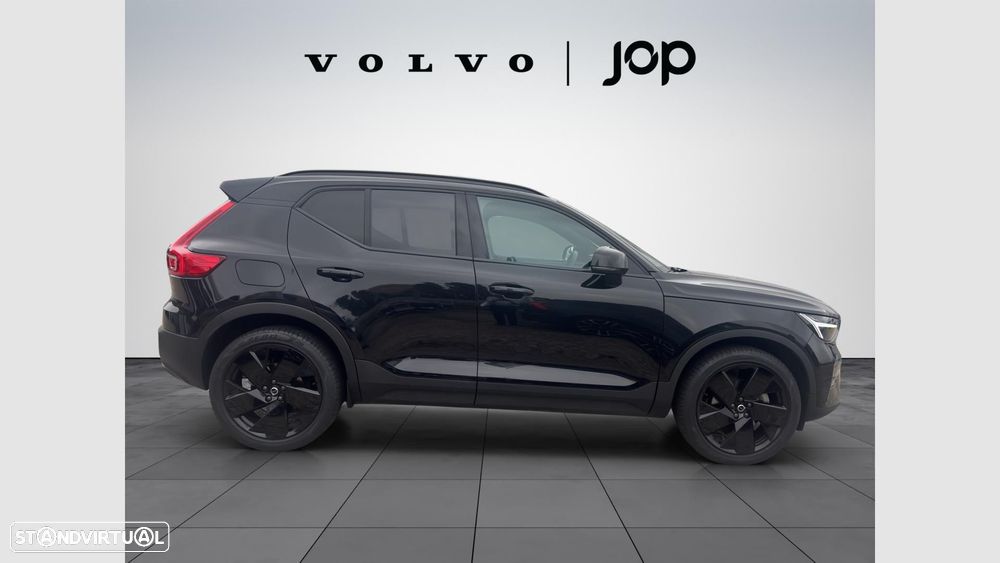 Volvo XC 40 2.0 B3 Black Edition - 8