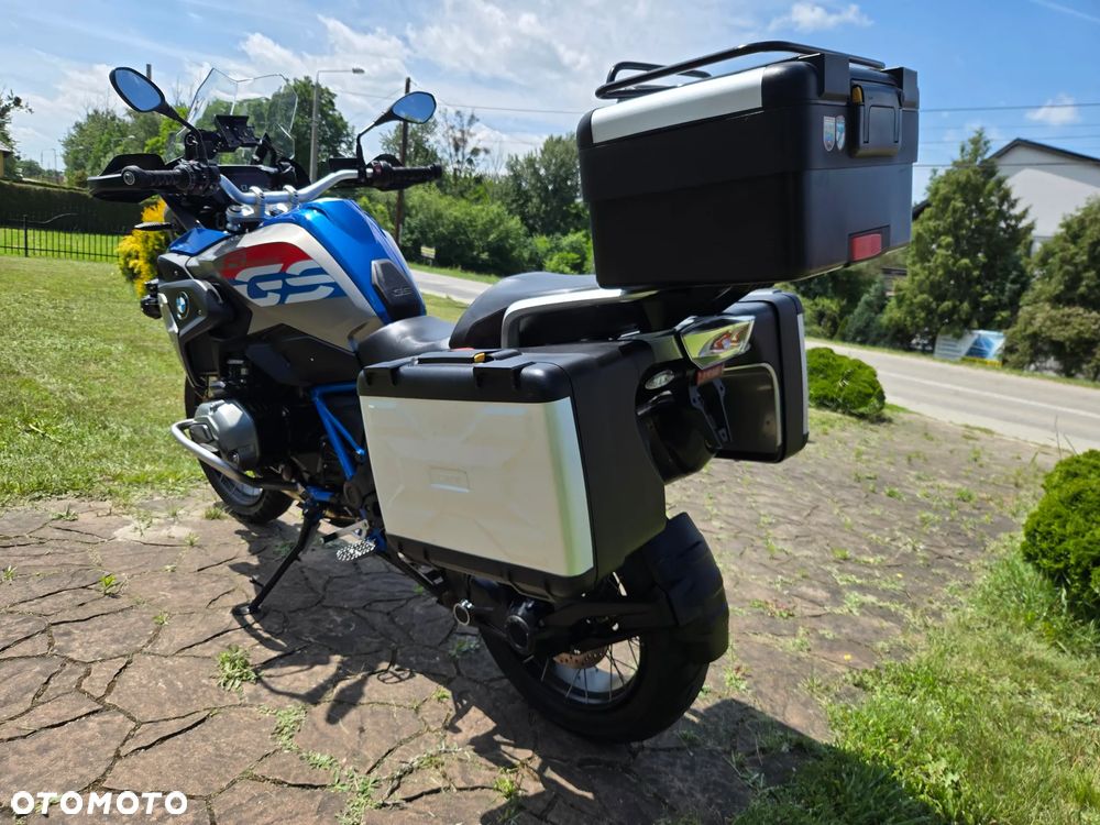 BMW R - 26
