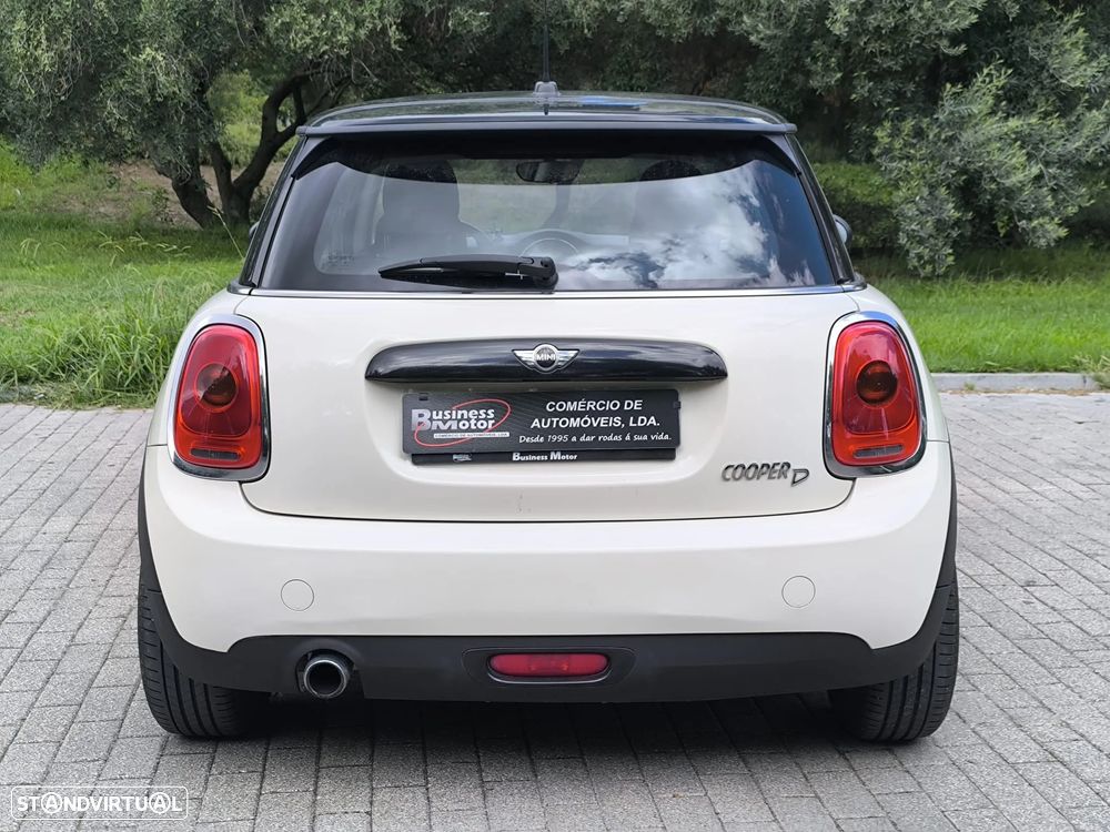 MINI 3 Portas Cooper D Metropolitan - 5