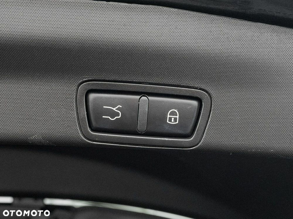 Alfa Romeo Stelvio 2.0 Turbo Sprint Q4 - 29