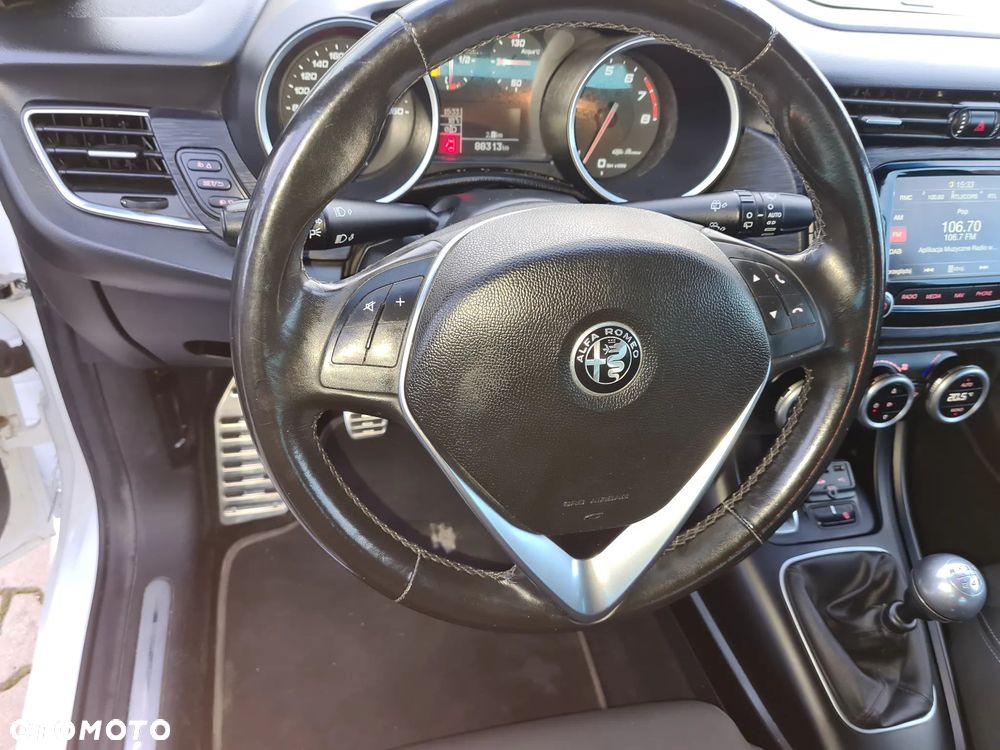 Alfa Romeo Giulietta 1.4 TB MultiAir Super - 26
