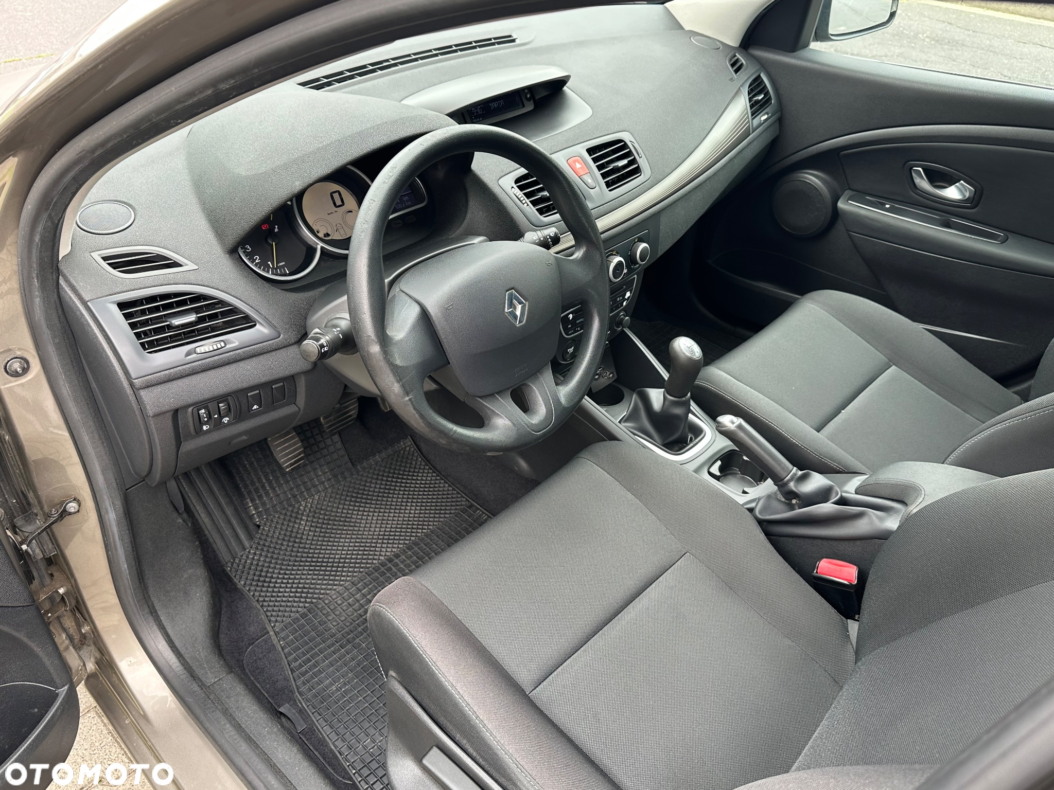 Renault Megane 1.6 16V 100 Expression - 5