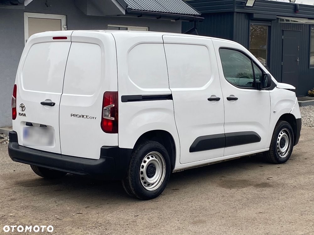 Toyota PROACE CITY 1.5 CRD - 4