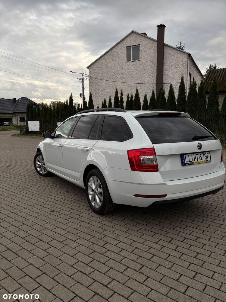 Skoda Octavia - 7