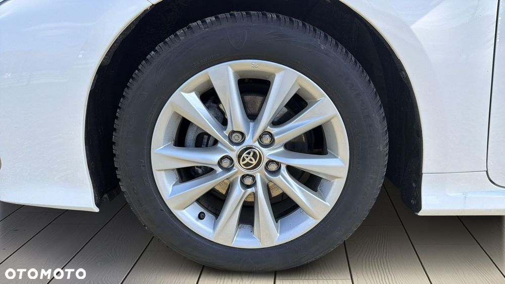 Toyota Corolla 1.8 Hybrid Comfort - 19