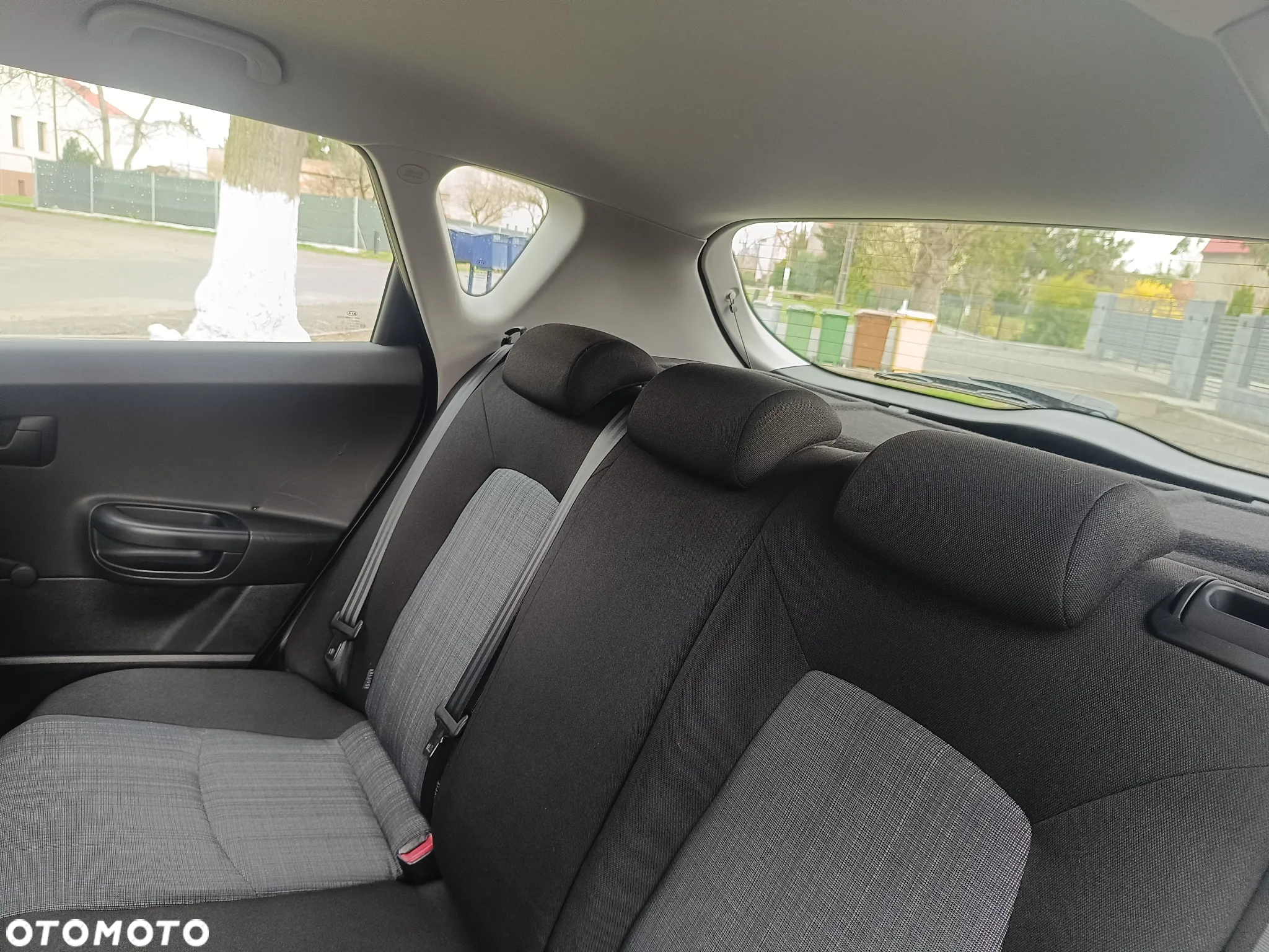 Kia Ceed 1.4 CVVT Attract - 14