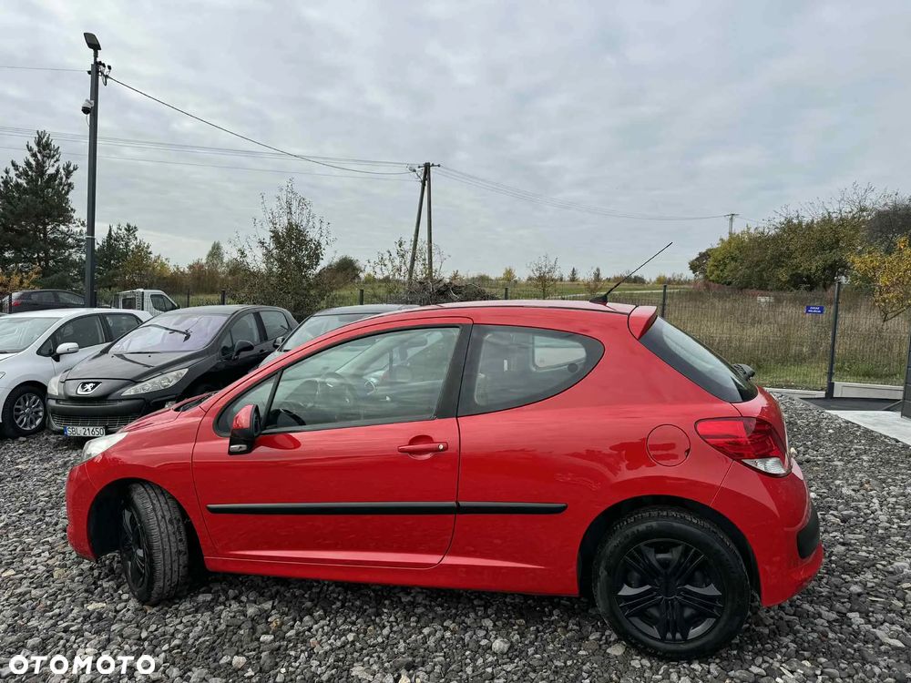 Peugeot 207 1.4 Trendy - 6
