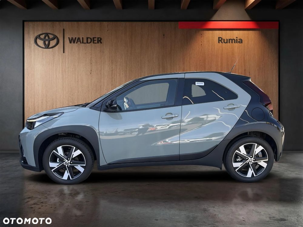 Toyota Aygo X Hybrid 1.5 Style e-CVT - 3