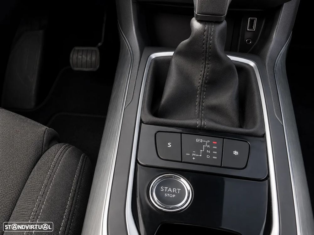 Peugeot 308 SW BlueHDi 120 EAT6 Stop & Start Allure - 19