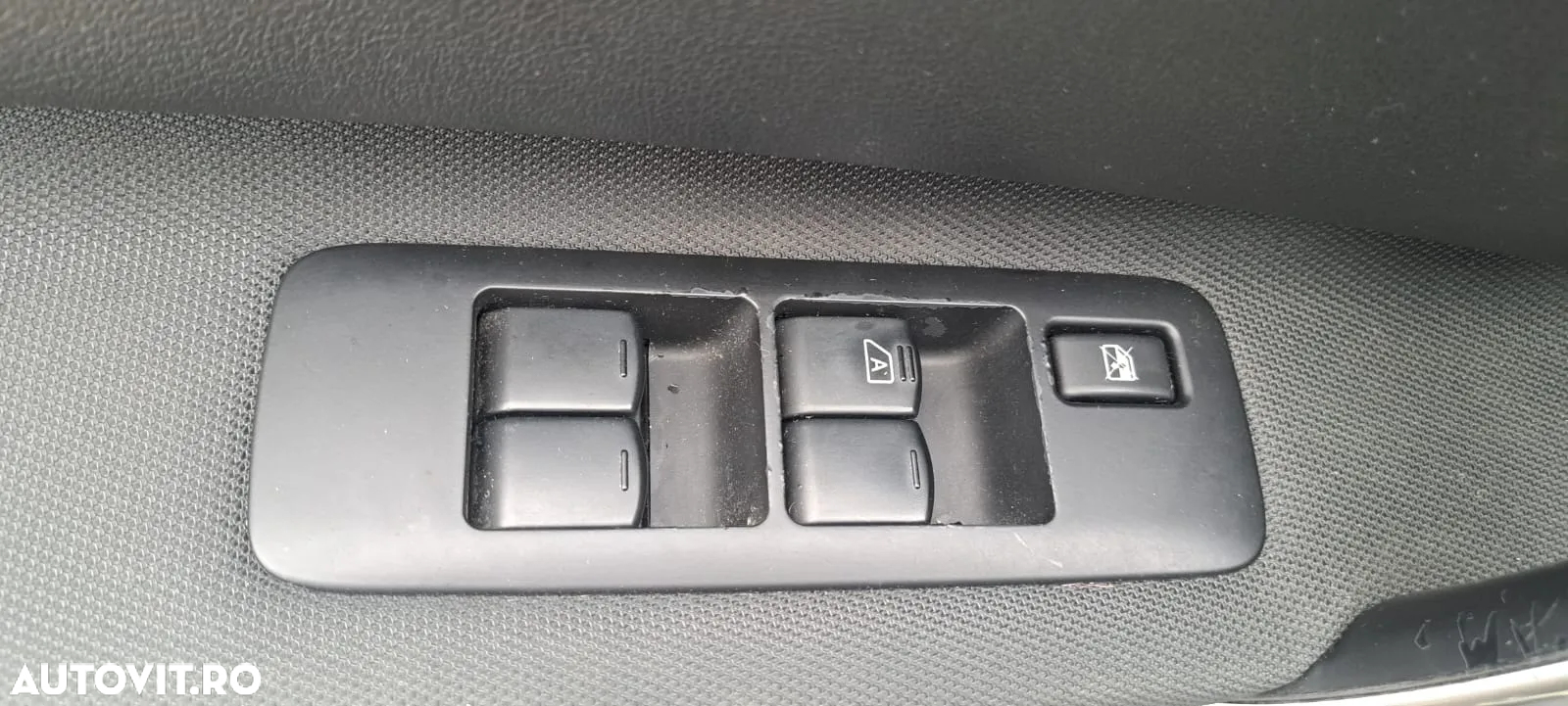 Nissan Qashqai+2 2.0 dCi DPF Tekna - 33