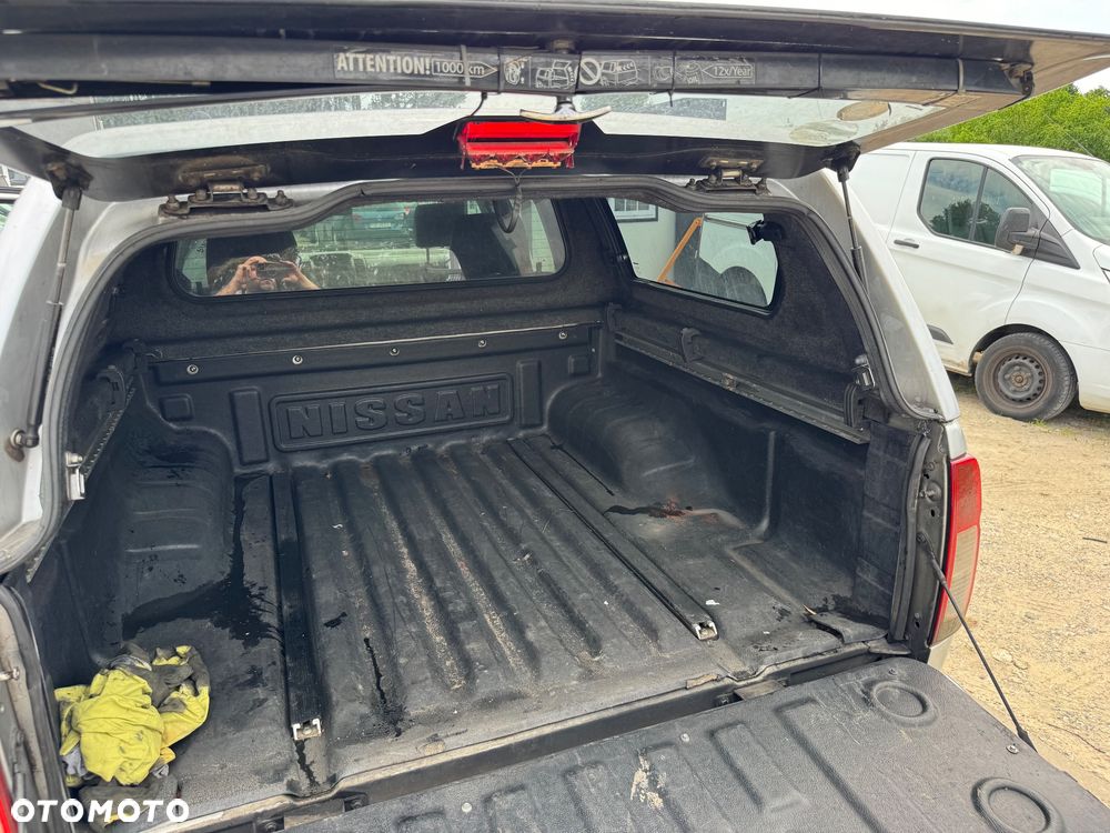 Nissan Navara 2.5 D XE - 13