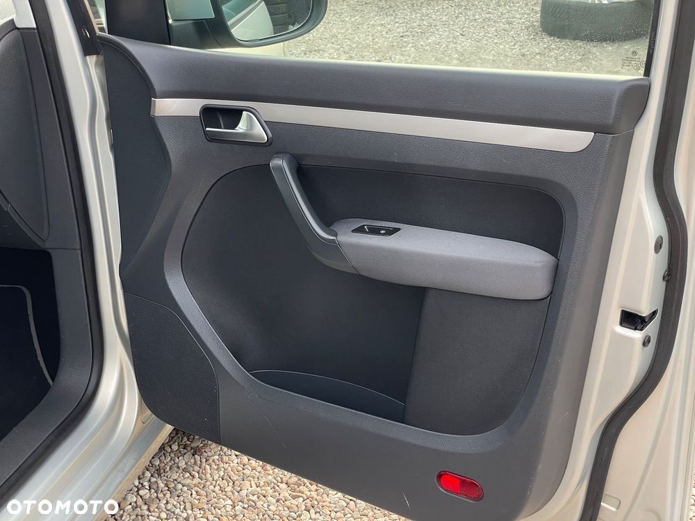 Volkswagen Touran 1.9 TDI DPF Freestyle - 19