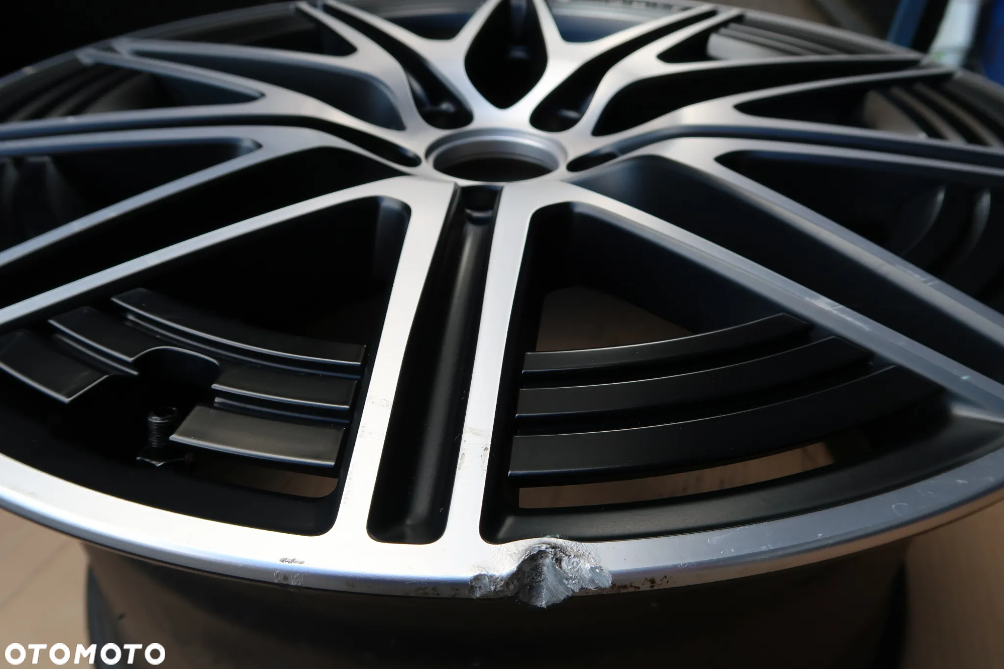 406 Felga Aluminiowa Mercedes C43 AMG A2064012600 - 3
